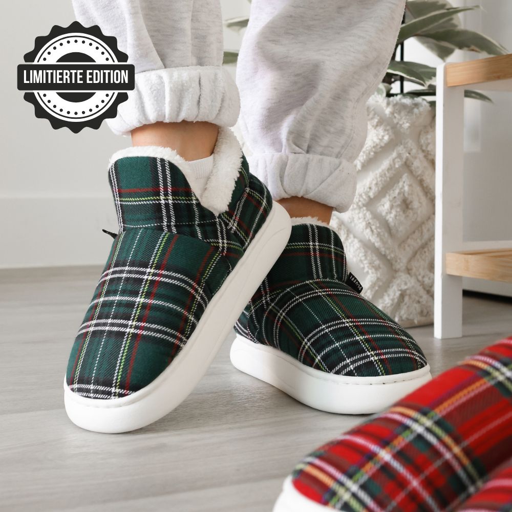 Pluffi Hausschuhe – Plaid Edition